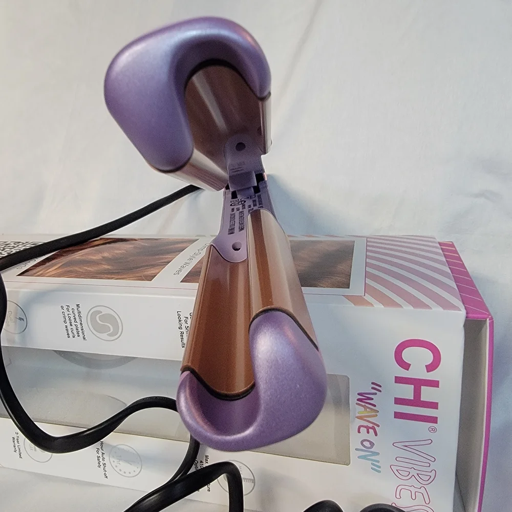 CHI Vibes Pink Hair "Wave On" - Picture 2 of 6